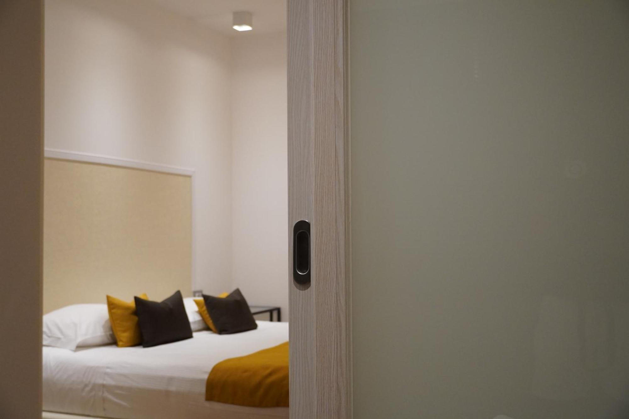 Hotel Ponti أنغيرا المظهر الخارجي الصورة