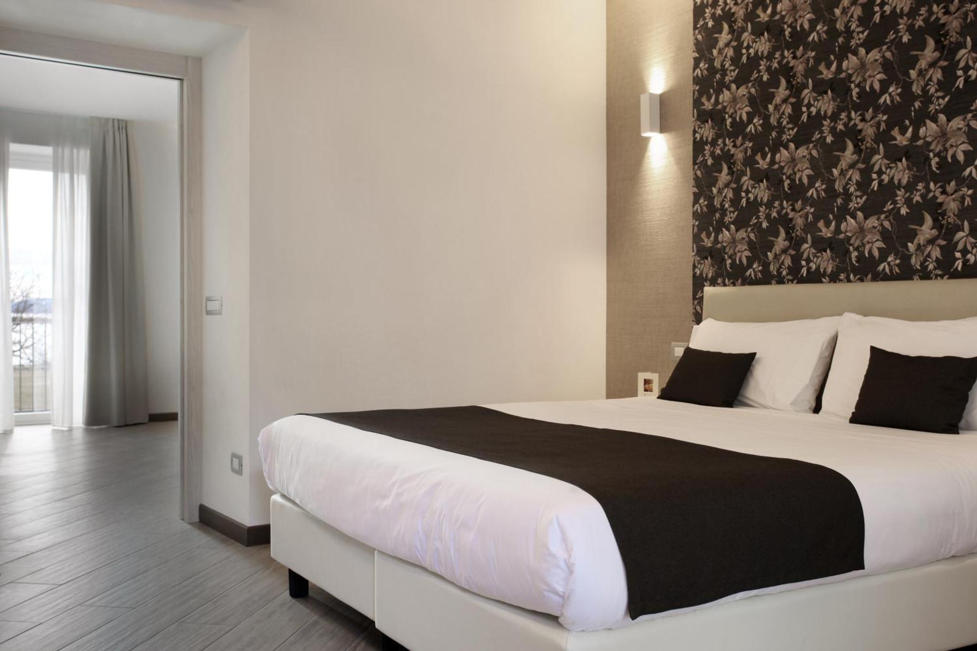 Hotel Ponti أنغيرا المظهر الخارجي الصورة