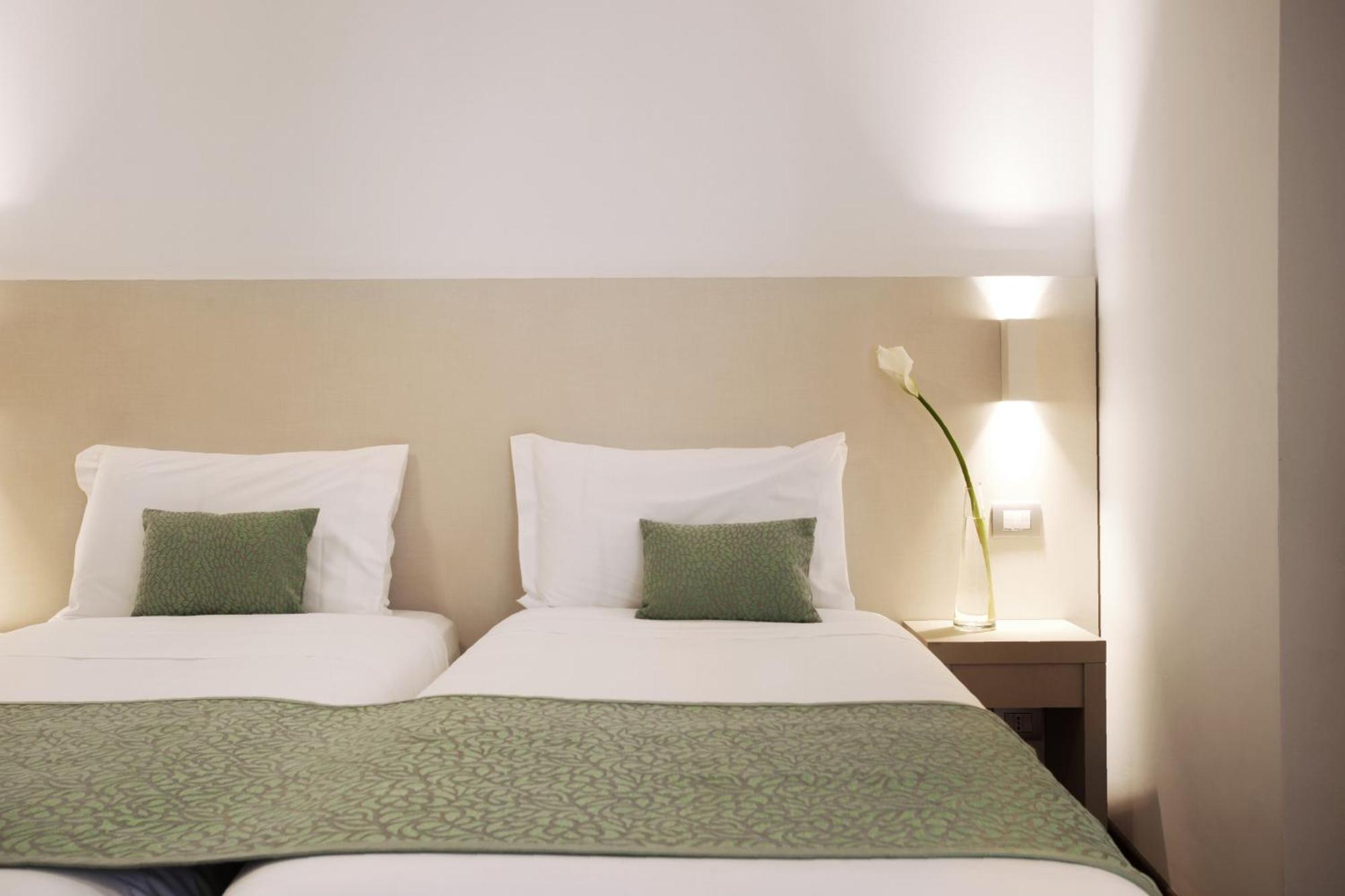Hotel Ponti أنغيرا المظهر الخارجي الصورة